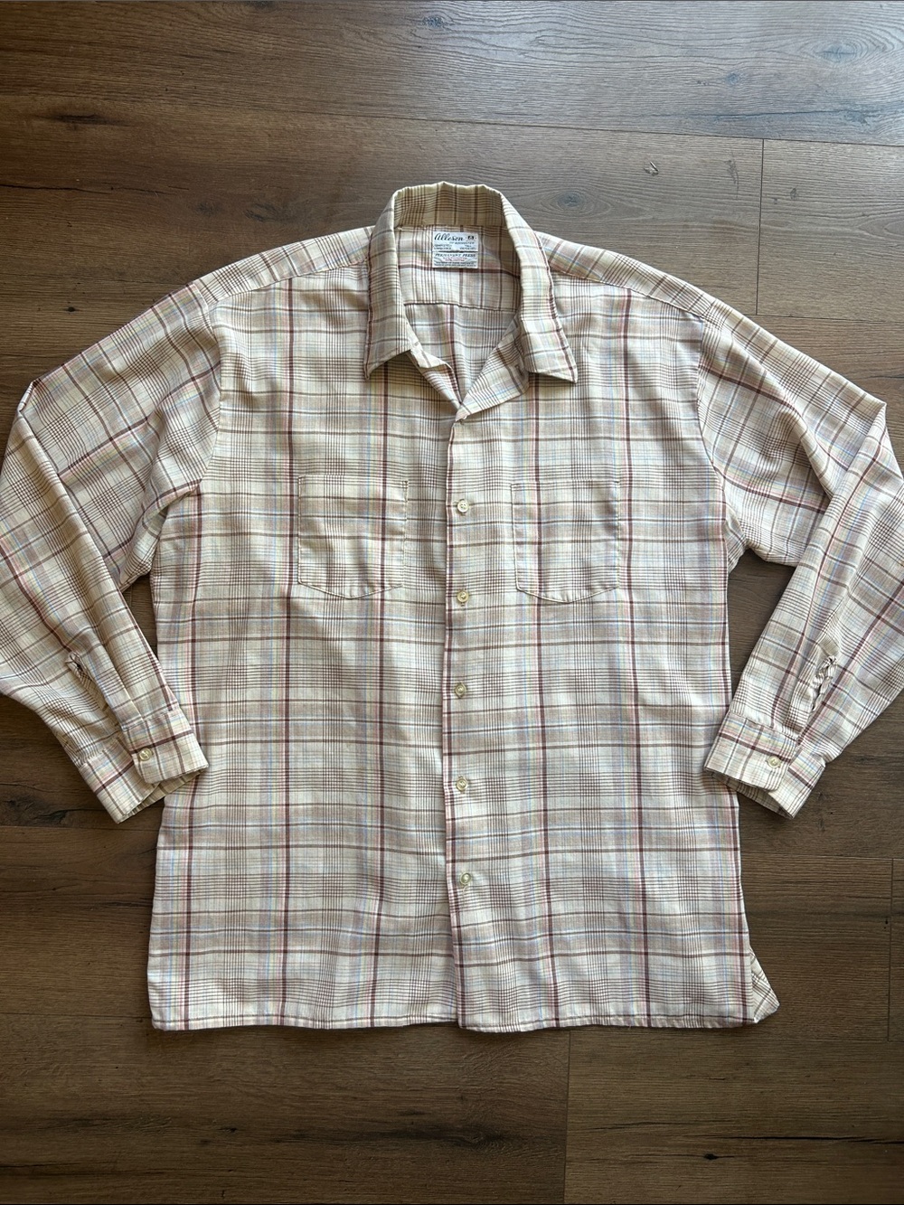 Alleson Vintage single stitch Plaid Button-Down Shirt in Cream and Tan !! XXL